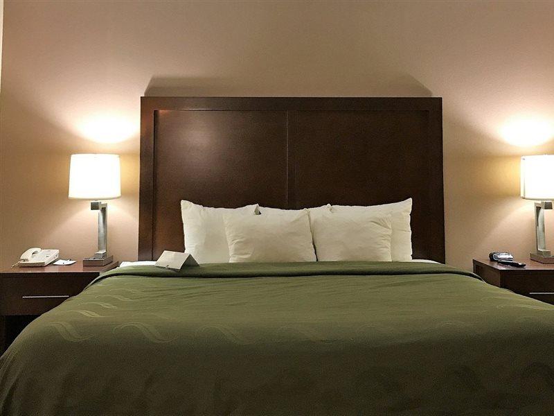 Country Inn & Suites By Radisson, Battle Creek, Mi Extérieur photo